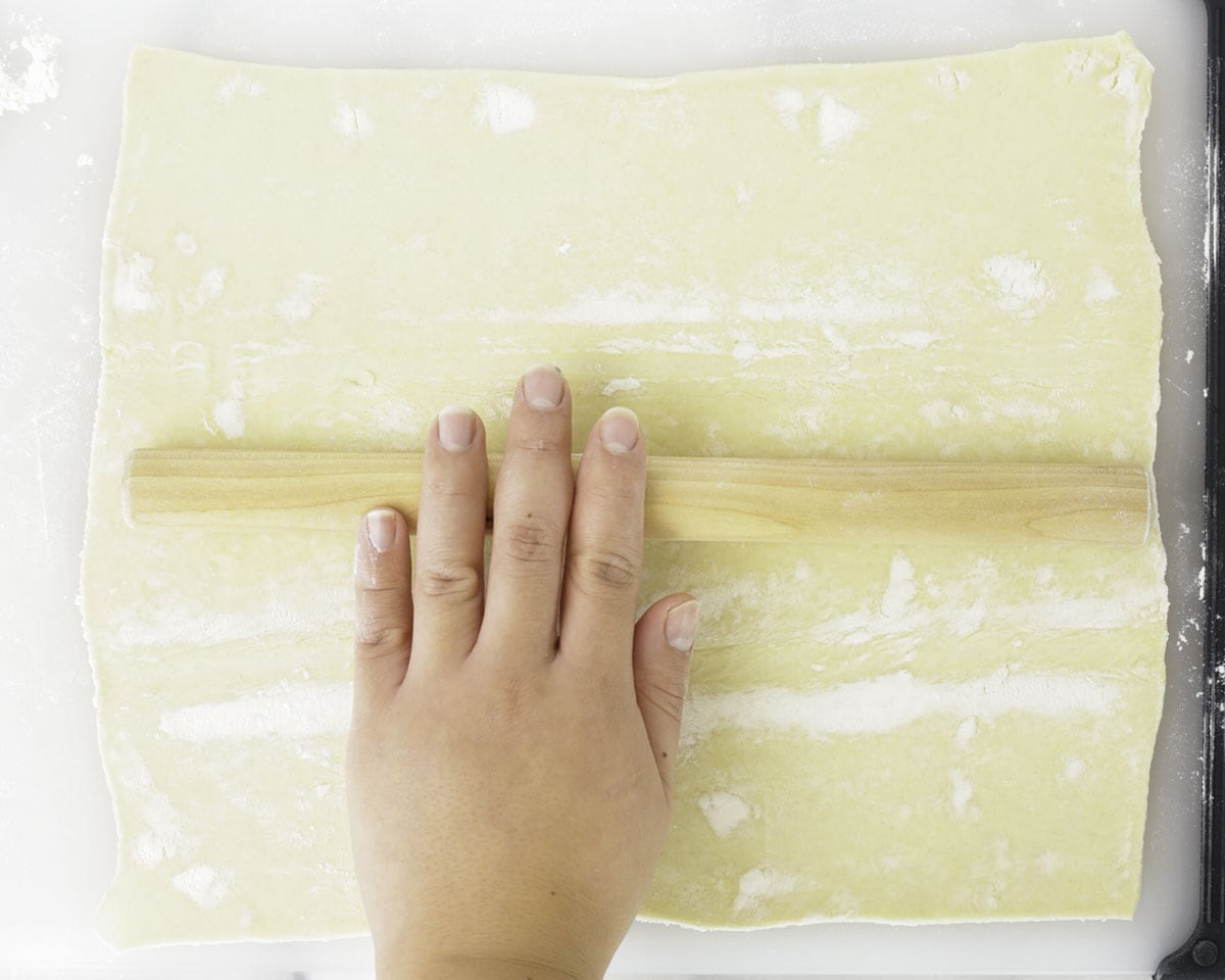 Rolling the pastry